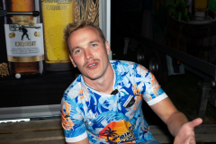 2024_Waikiki-Beachparty_40